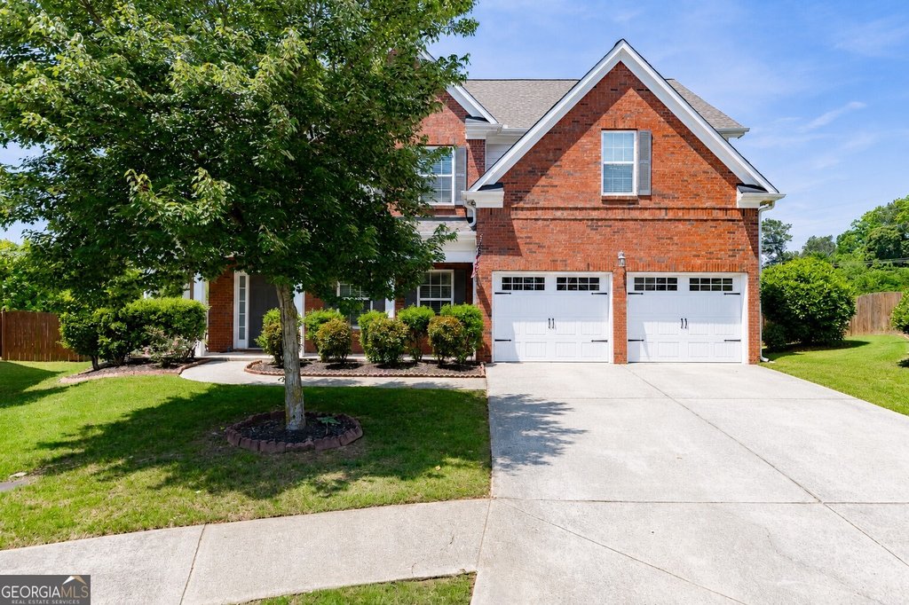 820 Sapphire Lane Sugar Hill GA