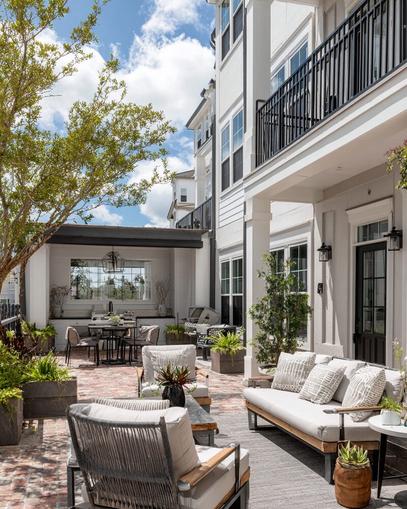 the-timeless-appeal-of-reunion-your-perfect-real-estate-destination