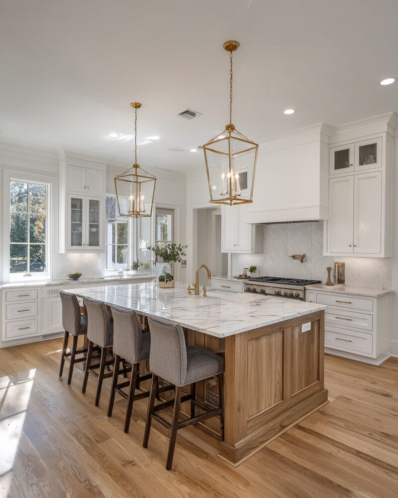 navigating-the-real-estate-market-buying-and-selling-in-reunion-country-club