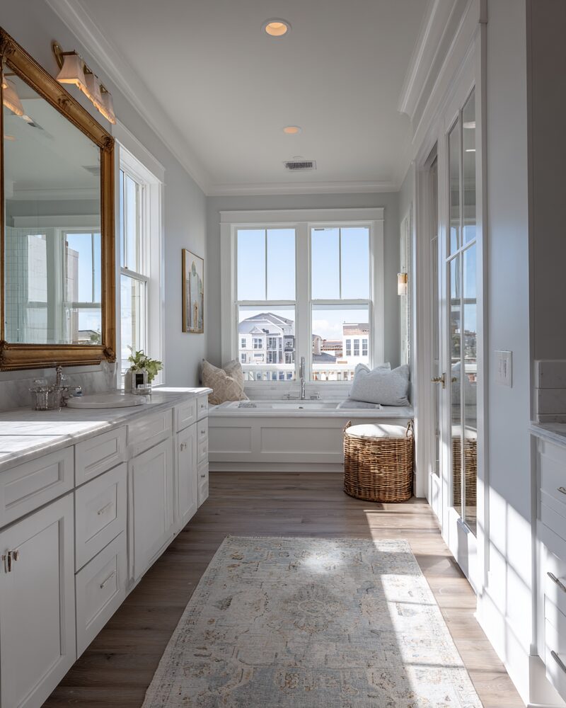 from-first-visit-to-final-offer-how-to-make-reunion-home-moves-with-confidence