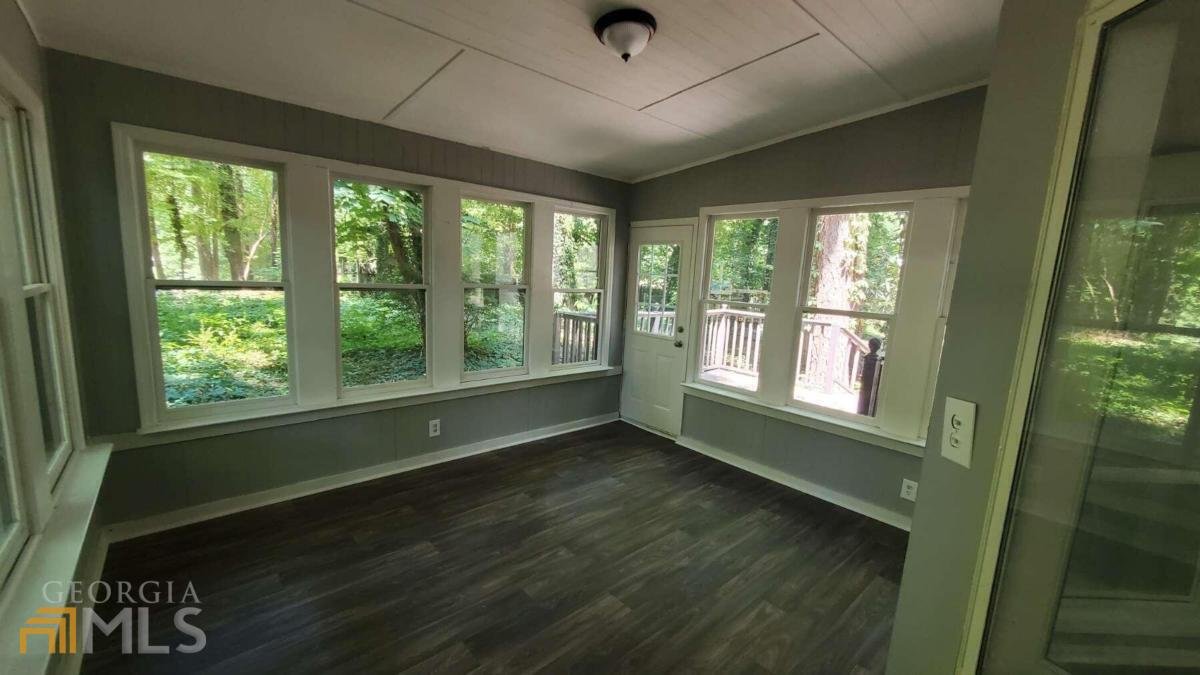 209 Mill Ridge Court Lawrenceville - 6