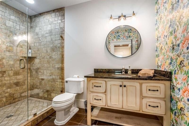 254 Nicholson Road Blue Ridge - 40
