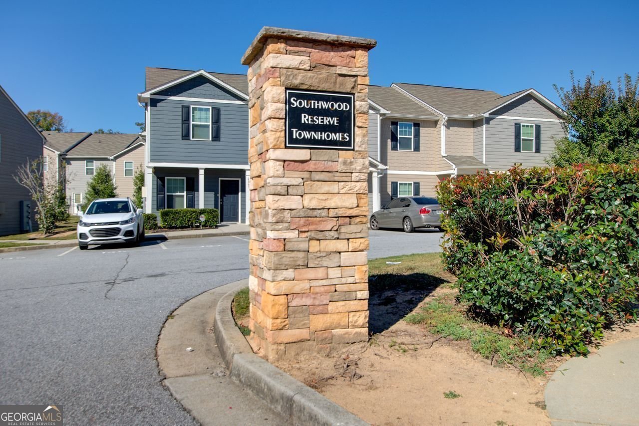 2169 Cypress Lane Atlanta - 24