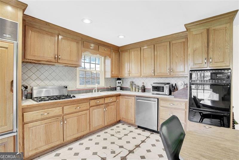6409 EVA Road Flowery Branch - 35