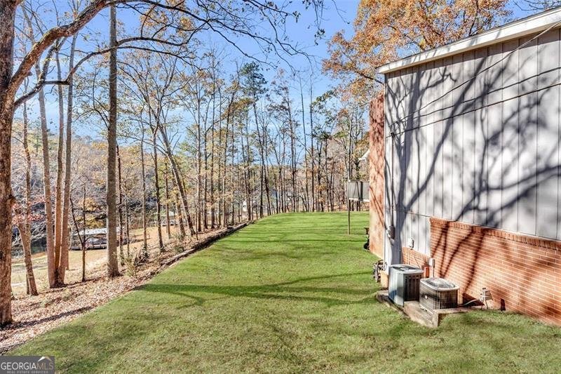 6409 EVA Road Flowery Branch - 41