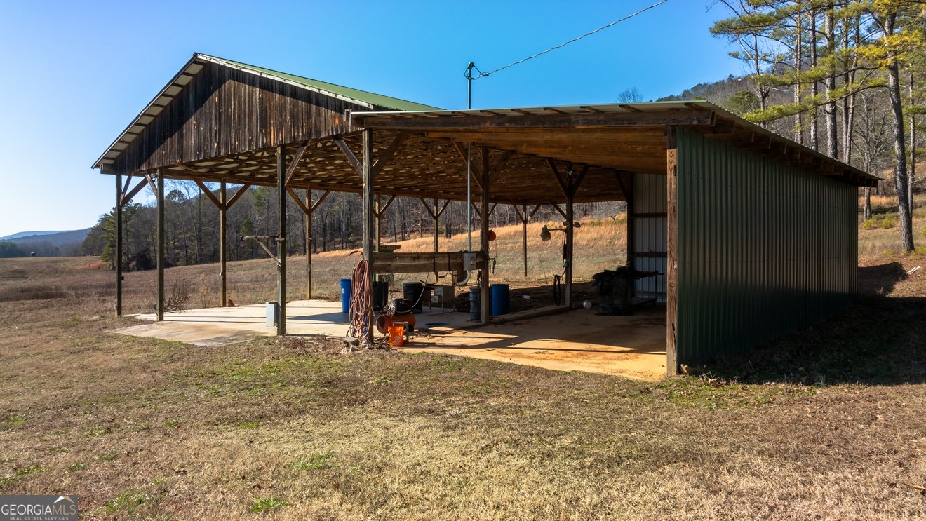 1324 Cooper Road Summerville - 75