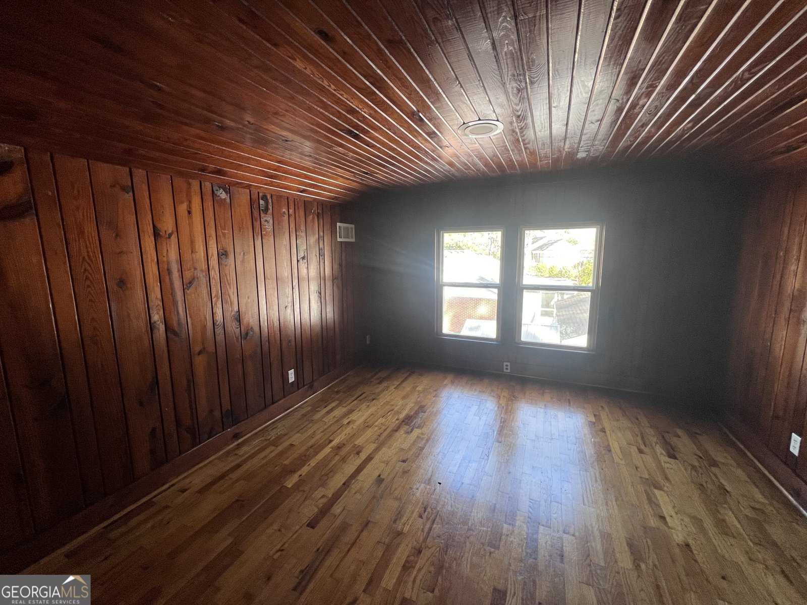 225 Gordon Street Thomson - 24