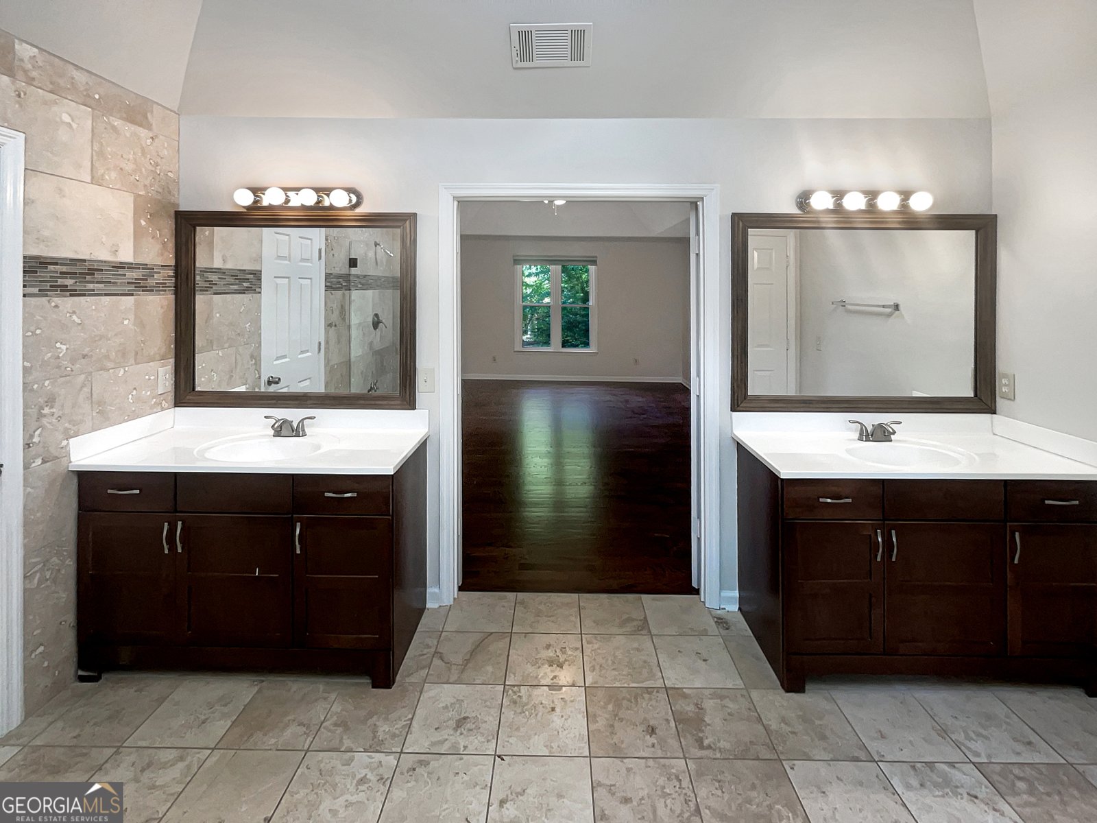 819 Bermuda Run Woodstock - 17