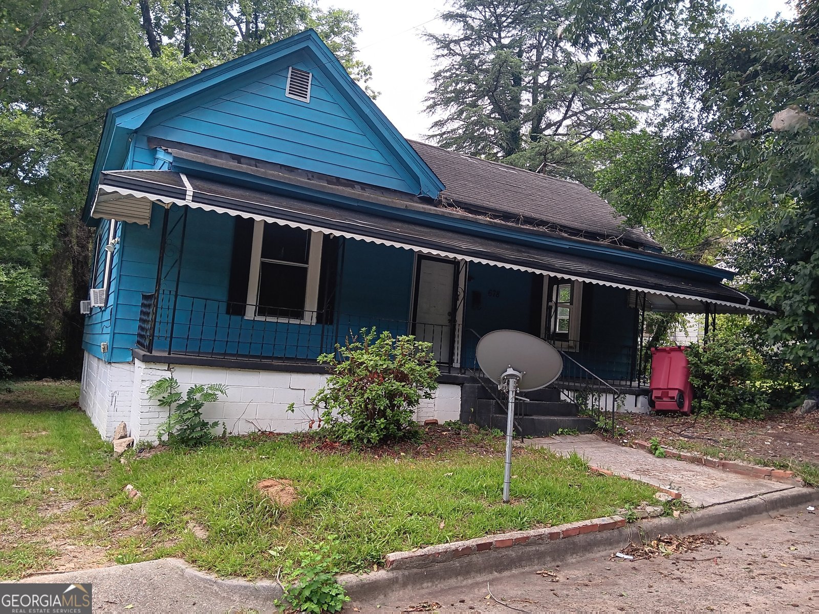 678 Dixie Avenue Macon - 1