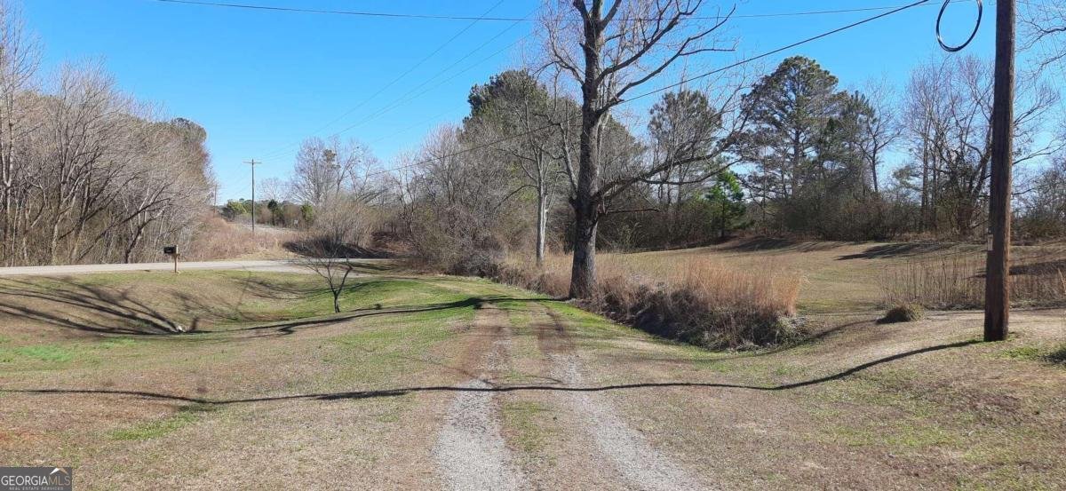 11953 Henderson Mountain Road Fairmount - 4