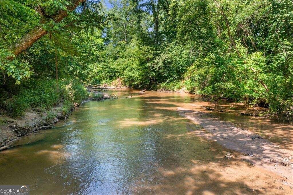 3143 Demooney Road College Park - 24