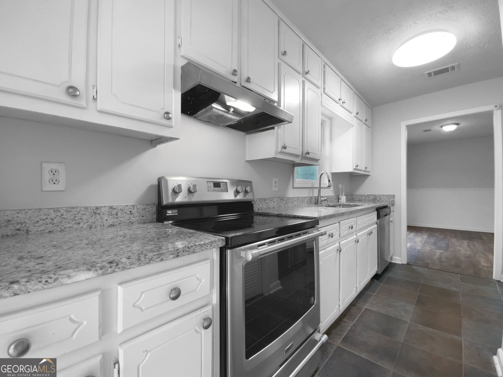 118 Mann Boulevard Stockbridge - 6