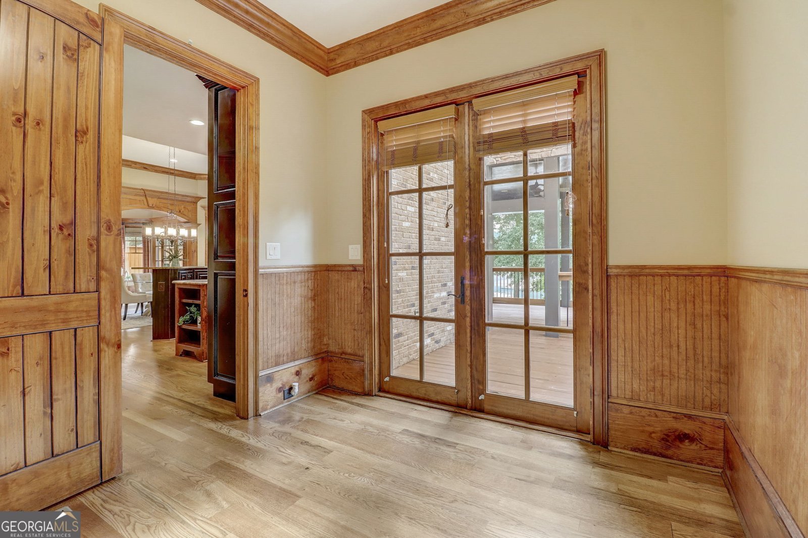 6219 Woodlake Drive Buford - 23