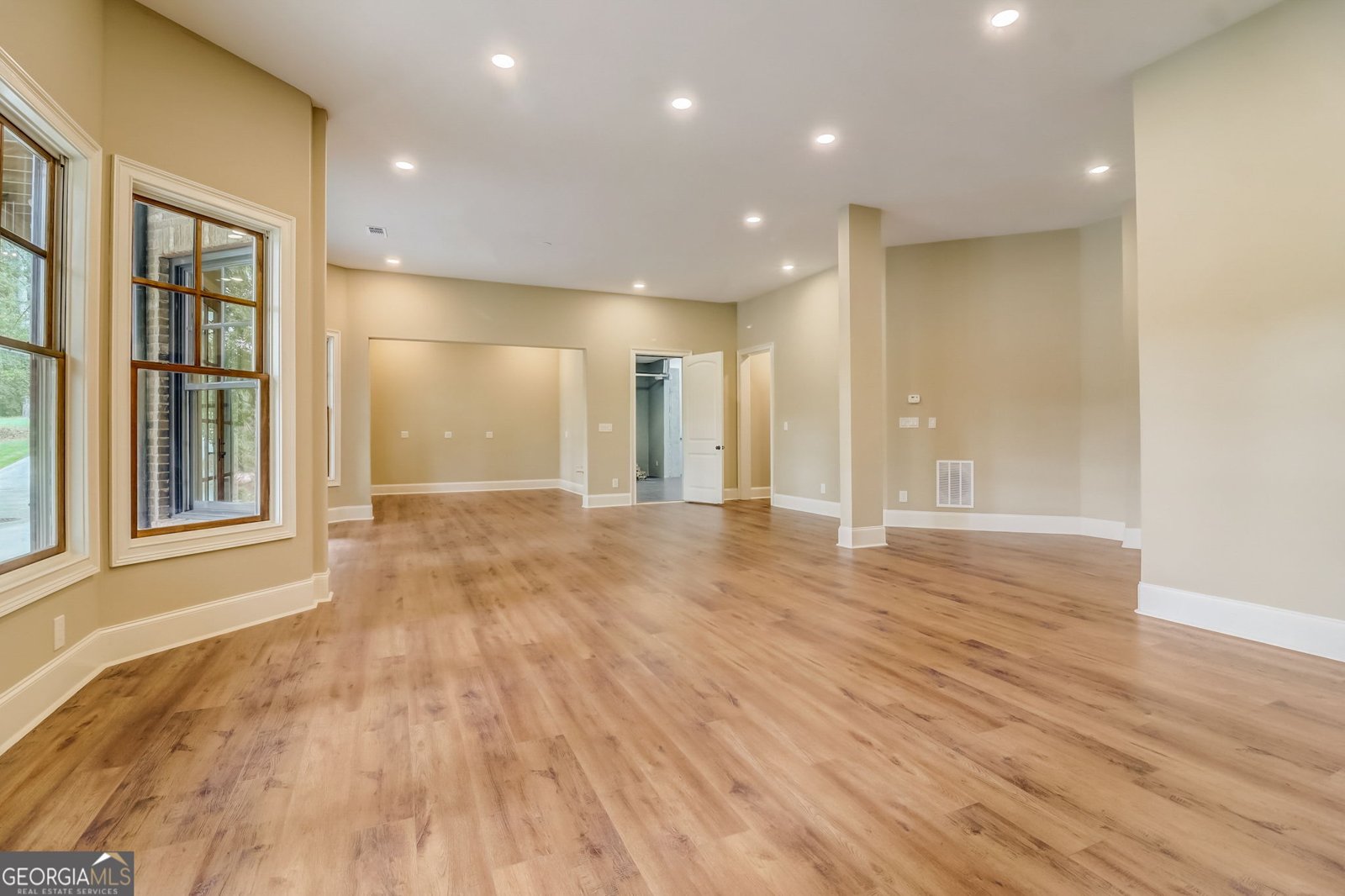 6219 Woodlake Drive Buford - 55