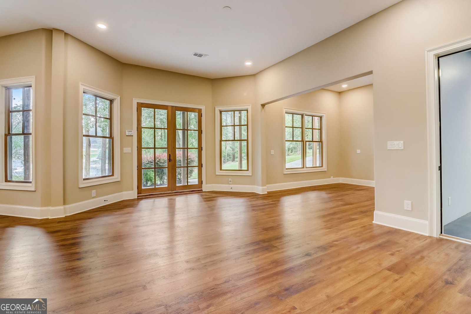6219 Woodlake Drive Buford - 57