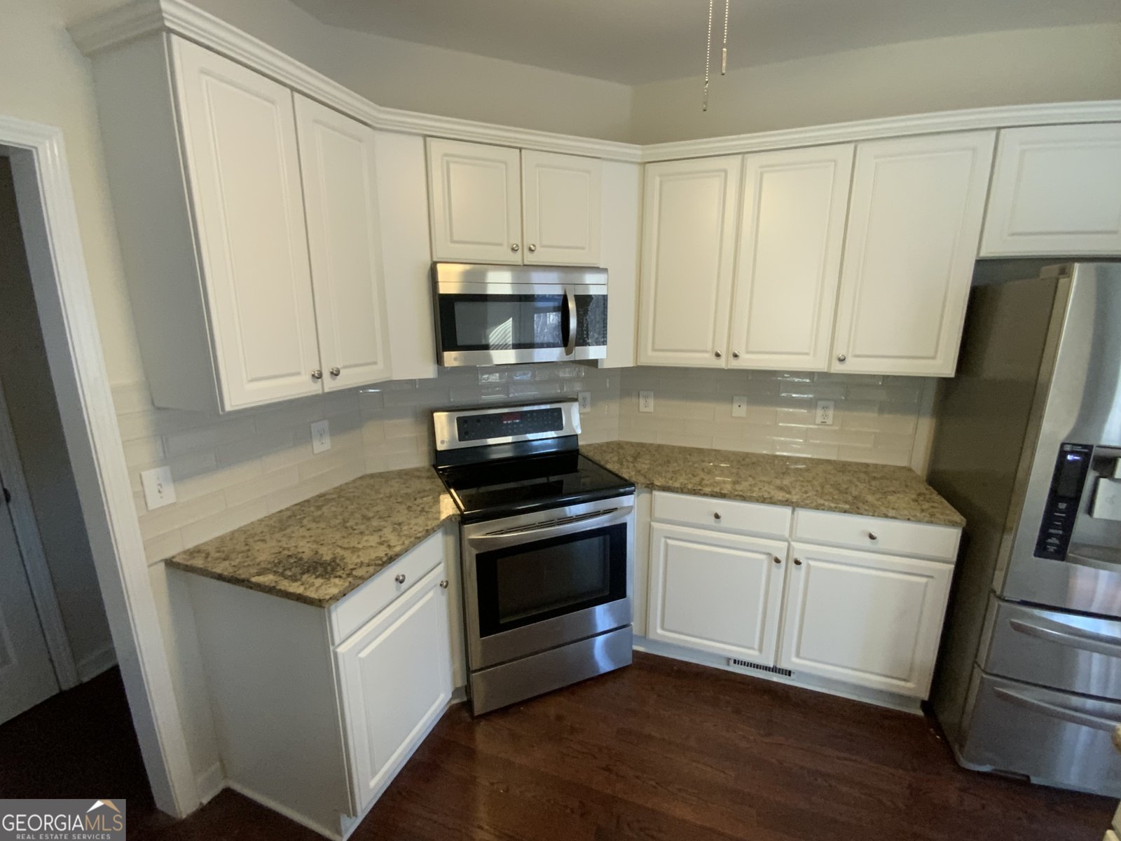 5055 Hickory Hills Drive Woodstock - 27