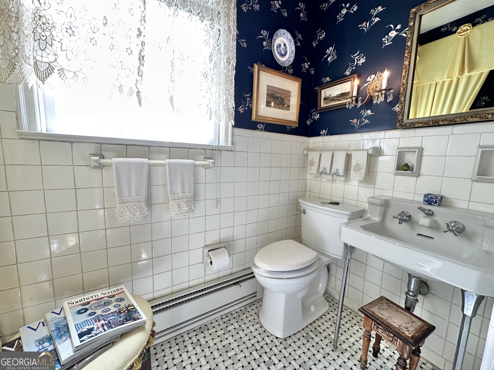 602 9th Avenue Eastman - 24