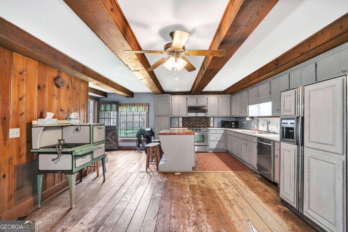450 Pat Rich Drive Canton - 40