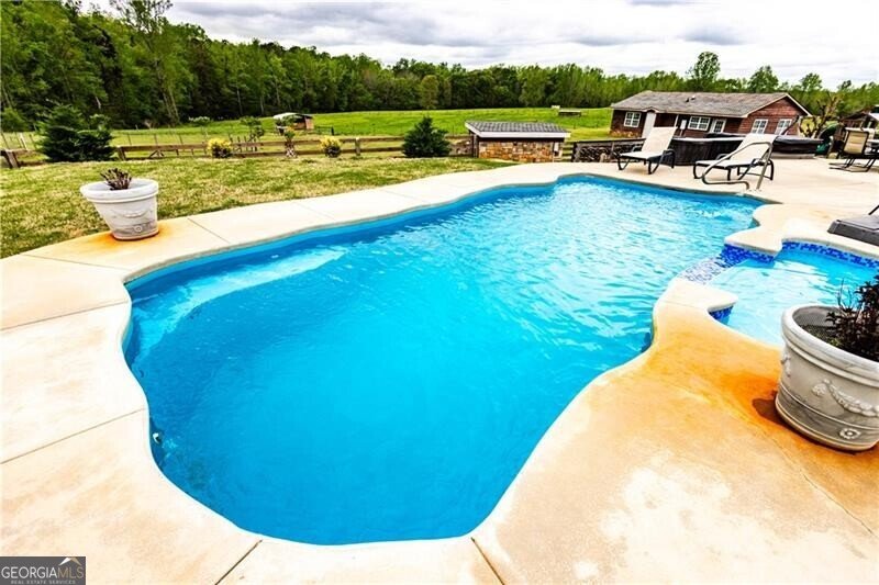 3073 Highway 100 Greenville - 39