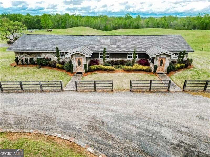 3073 Highway 100 Greenville - 45