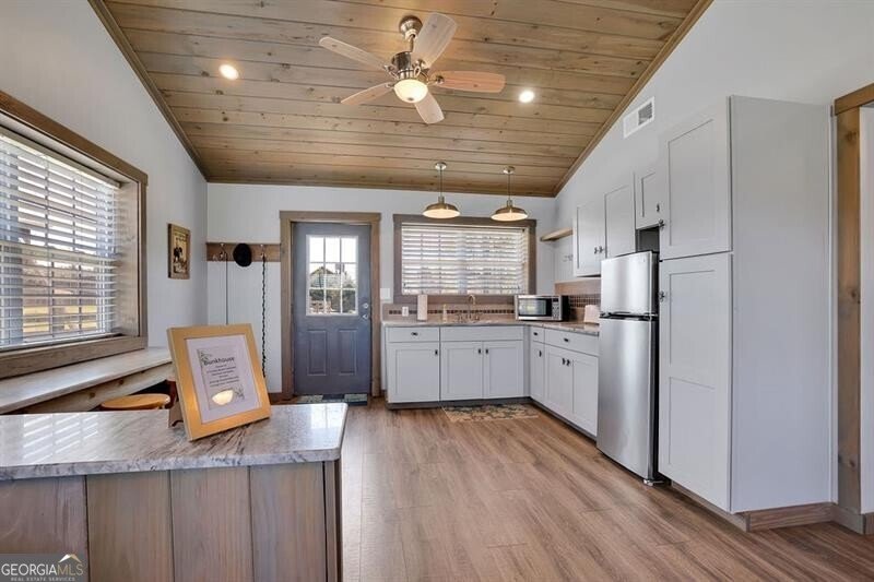 3073 Highway 100 Greenville - 57