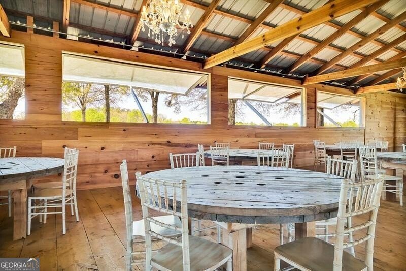 3073 Highway 100 Greenville - 82
