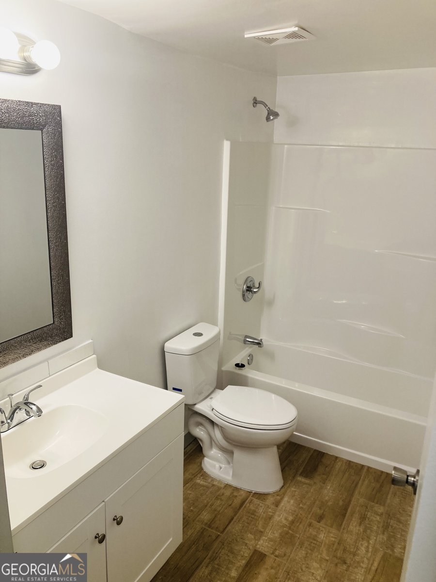 264 Moreland Avenue Athens - 4