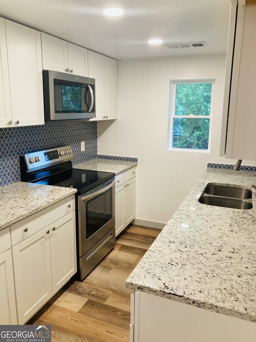 264 Moreland Avenue Athens - 8
