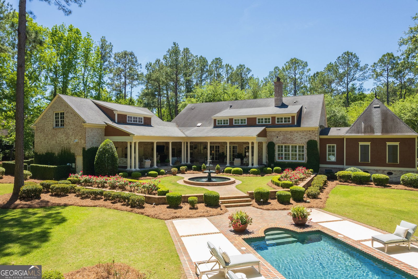 4524 Robert Drive Valdosta - 171