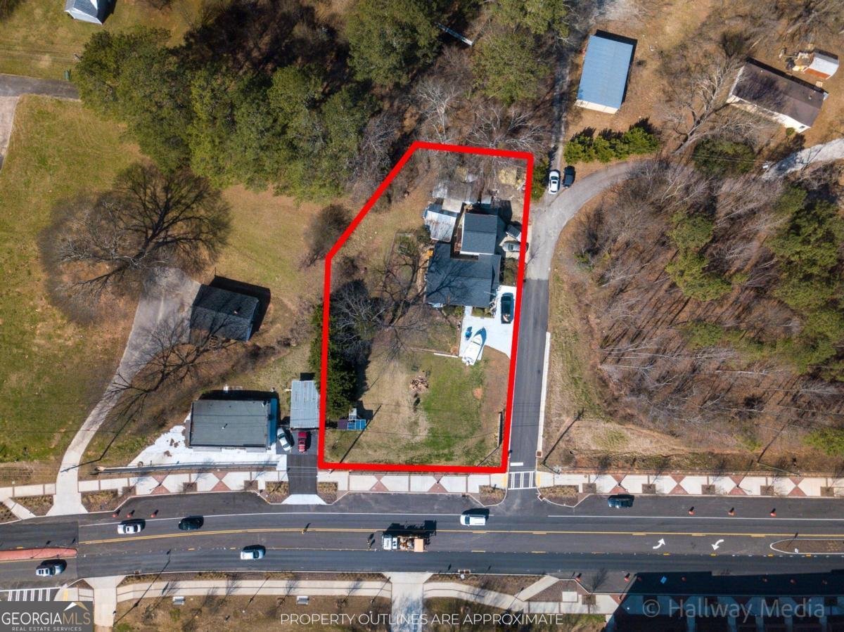 541 Mary Lou Street Suwanee - 6