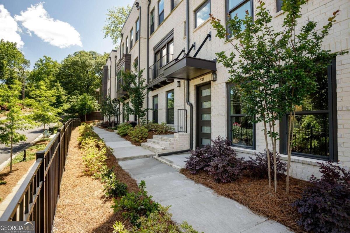 517 Whitlox Road Atlanta - 2