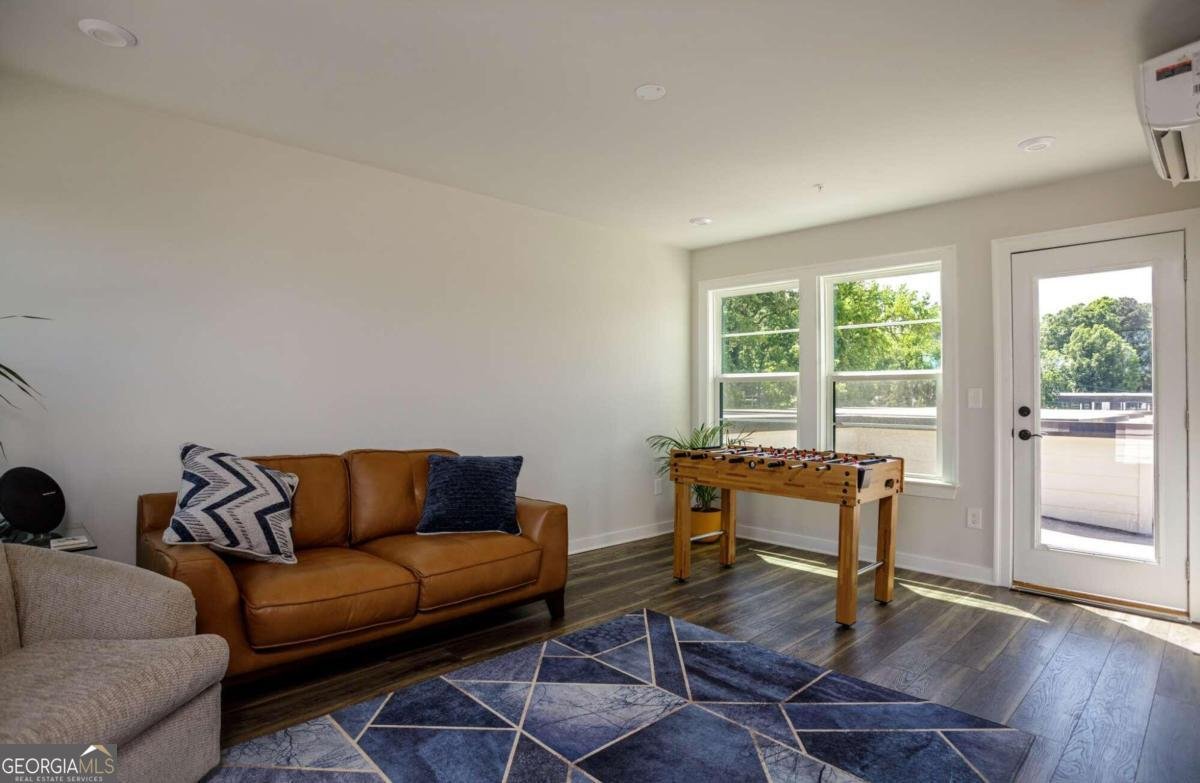 517 Whitlox Road Atlanta - 28