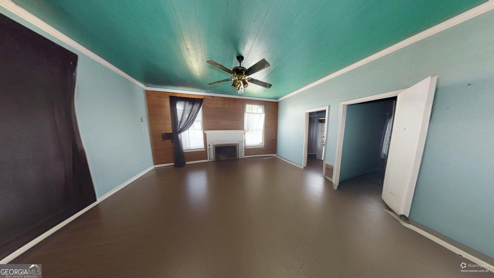 688 Main Street Whitesburg - 25