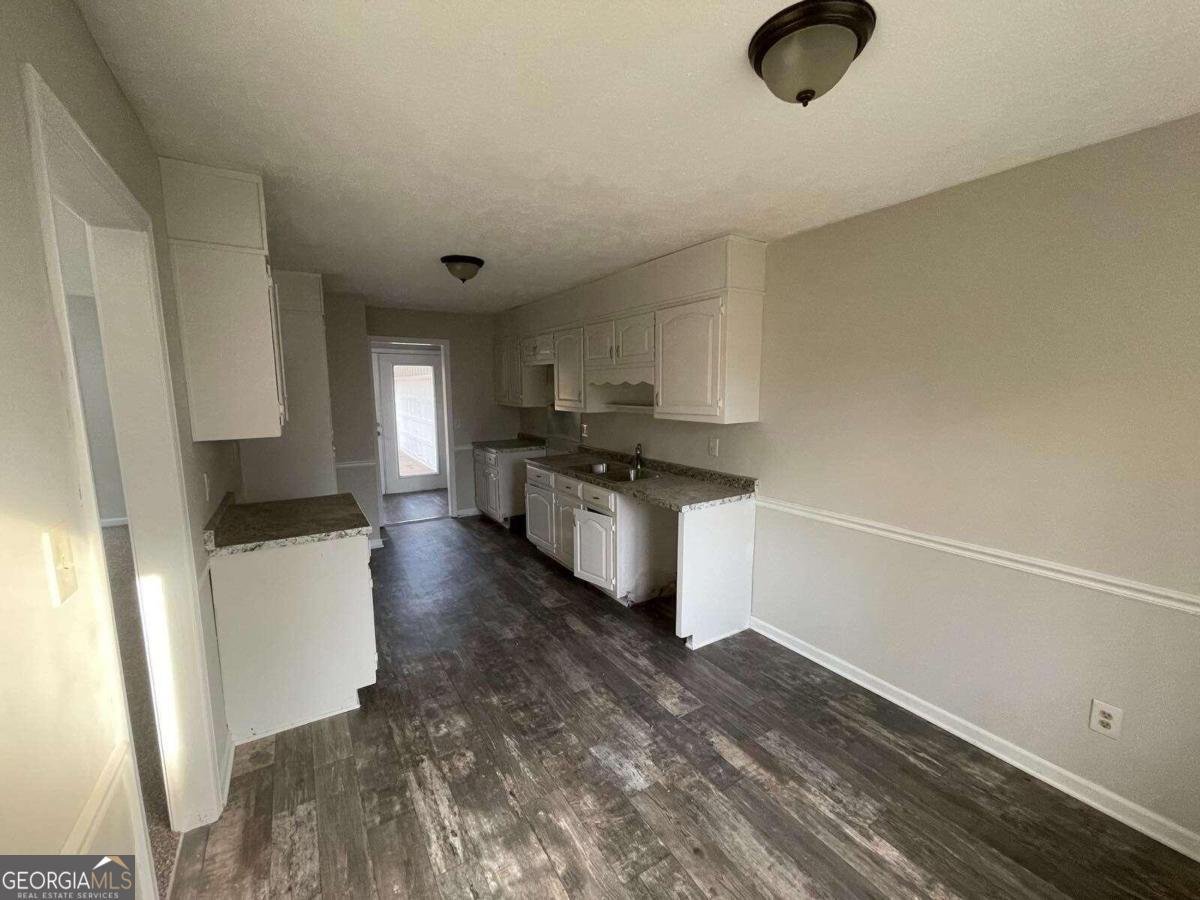 2105 Honeybee Creek Drive Griffin - 2