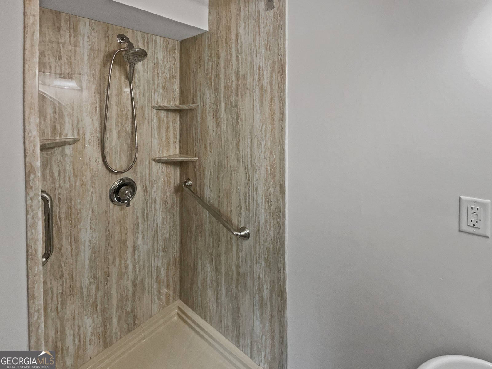 806 Brighton Point Sandy Springs - 8