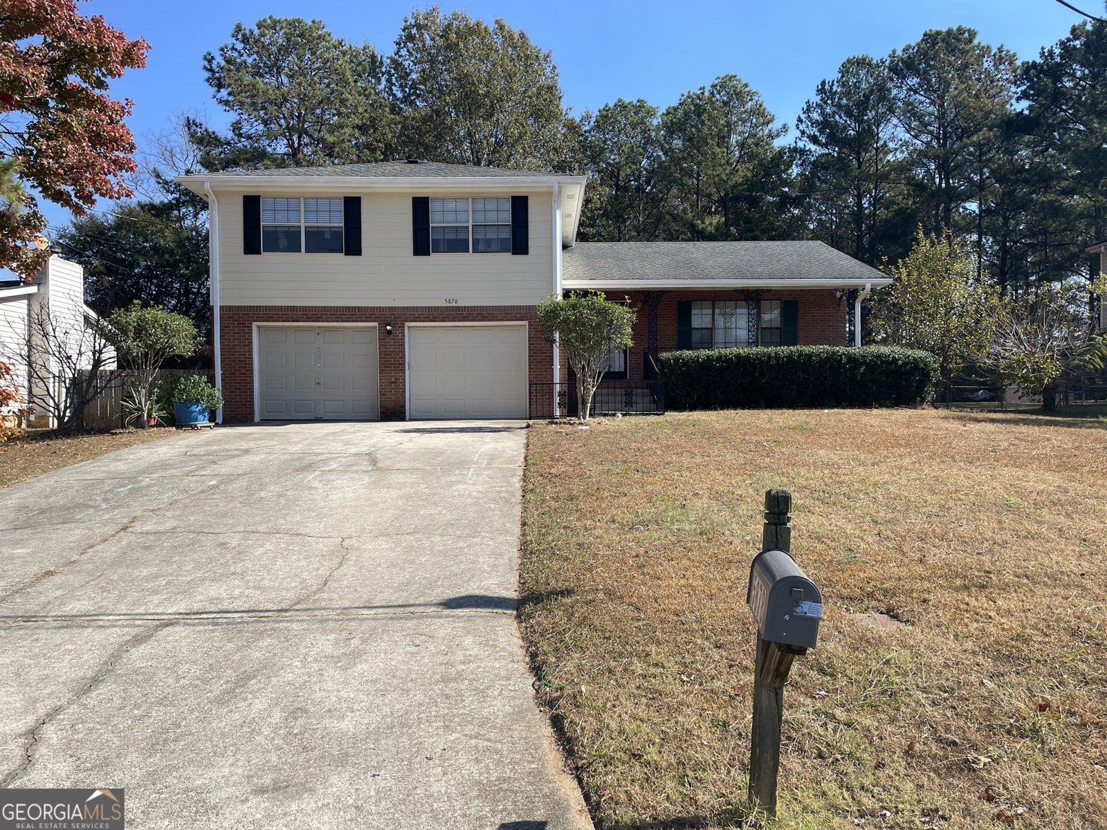5878 Nell Lane Ellenwood - 1
