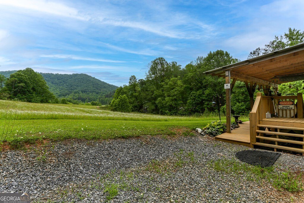1281 Lawrence Smith Road Hayesville - 22
