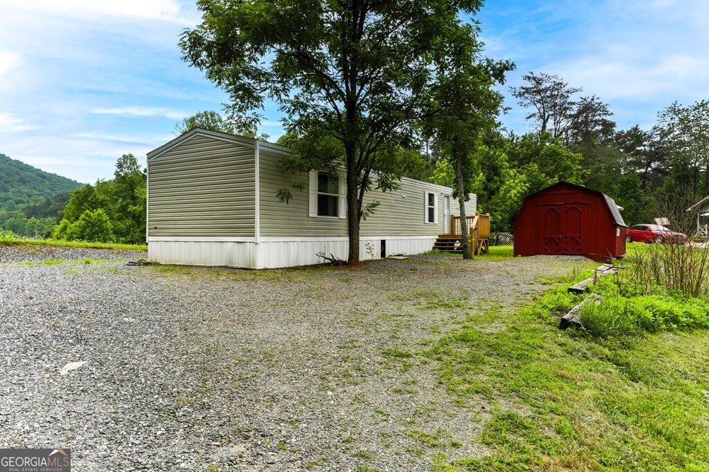 1281 Lawrence Smith Road Hayesville - 30