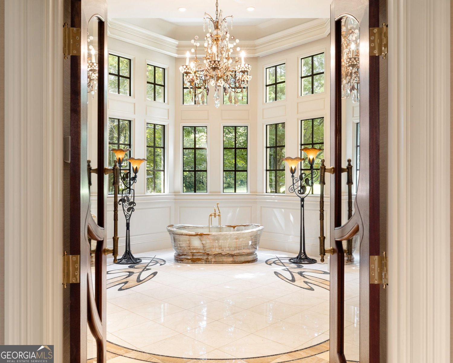 4665 Riverview Road Atlanta - 24