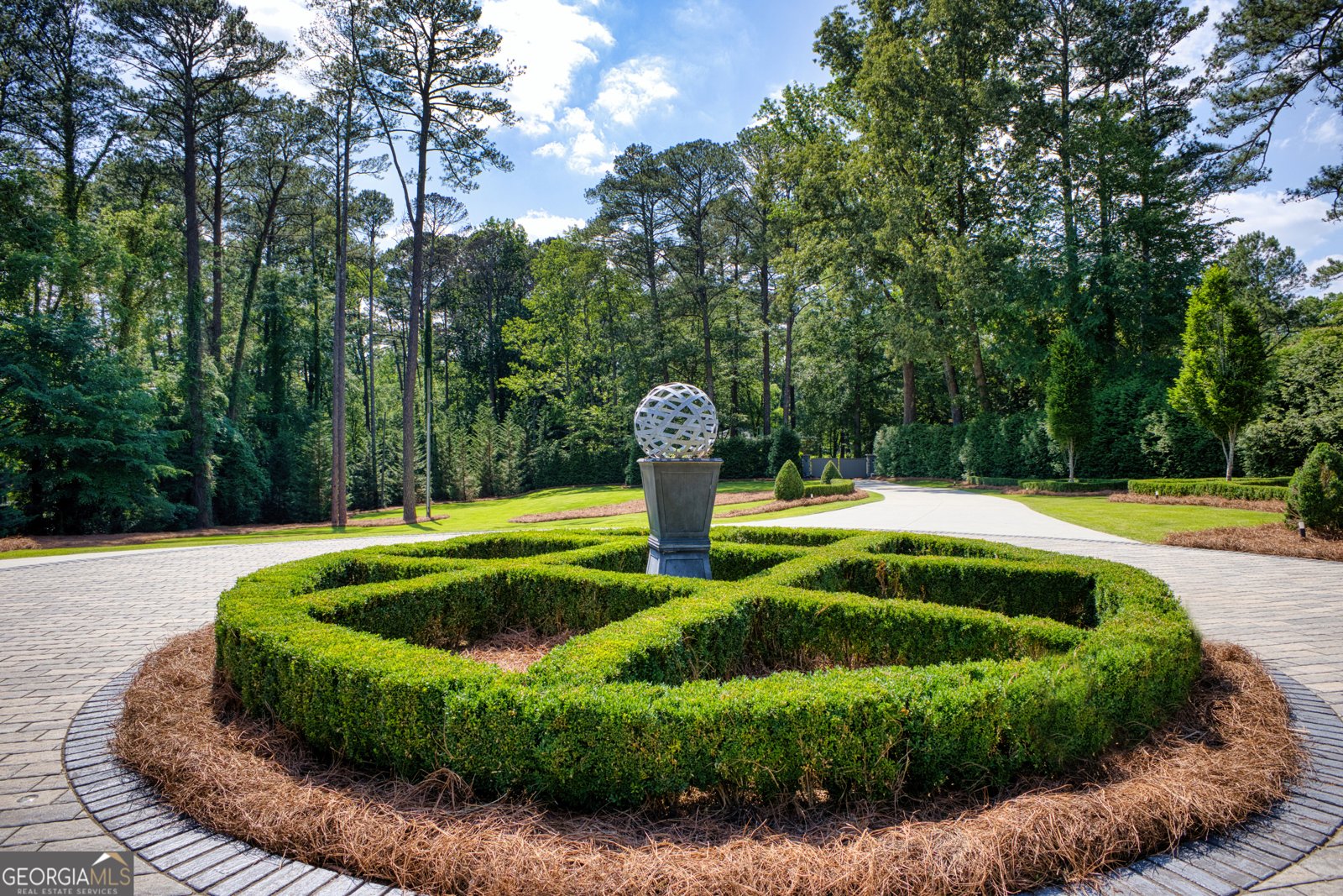 2883 Roxboro Road Atlanta - 11