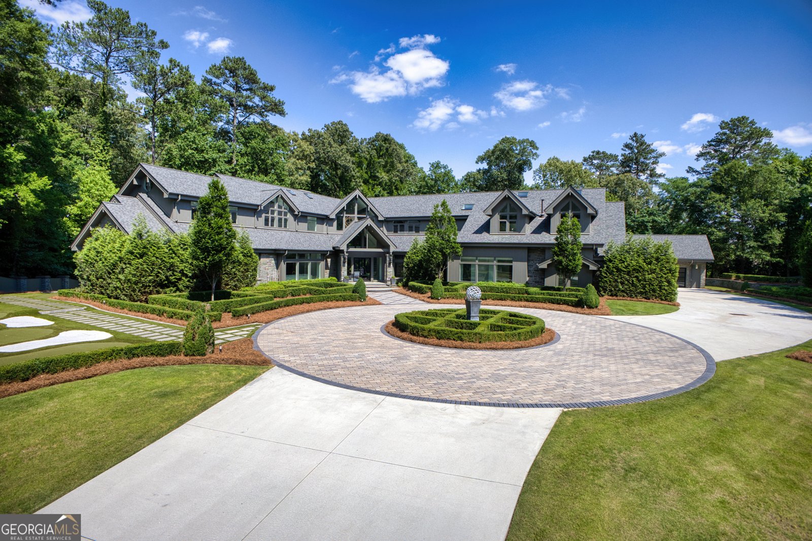 2883 Roxboro Road Atlanta - 2