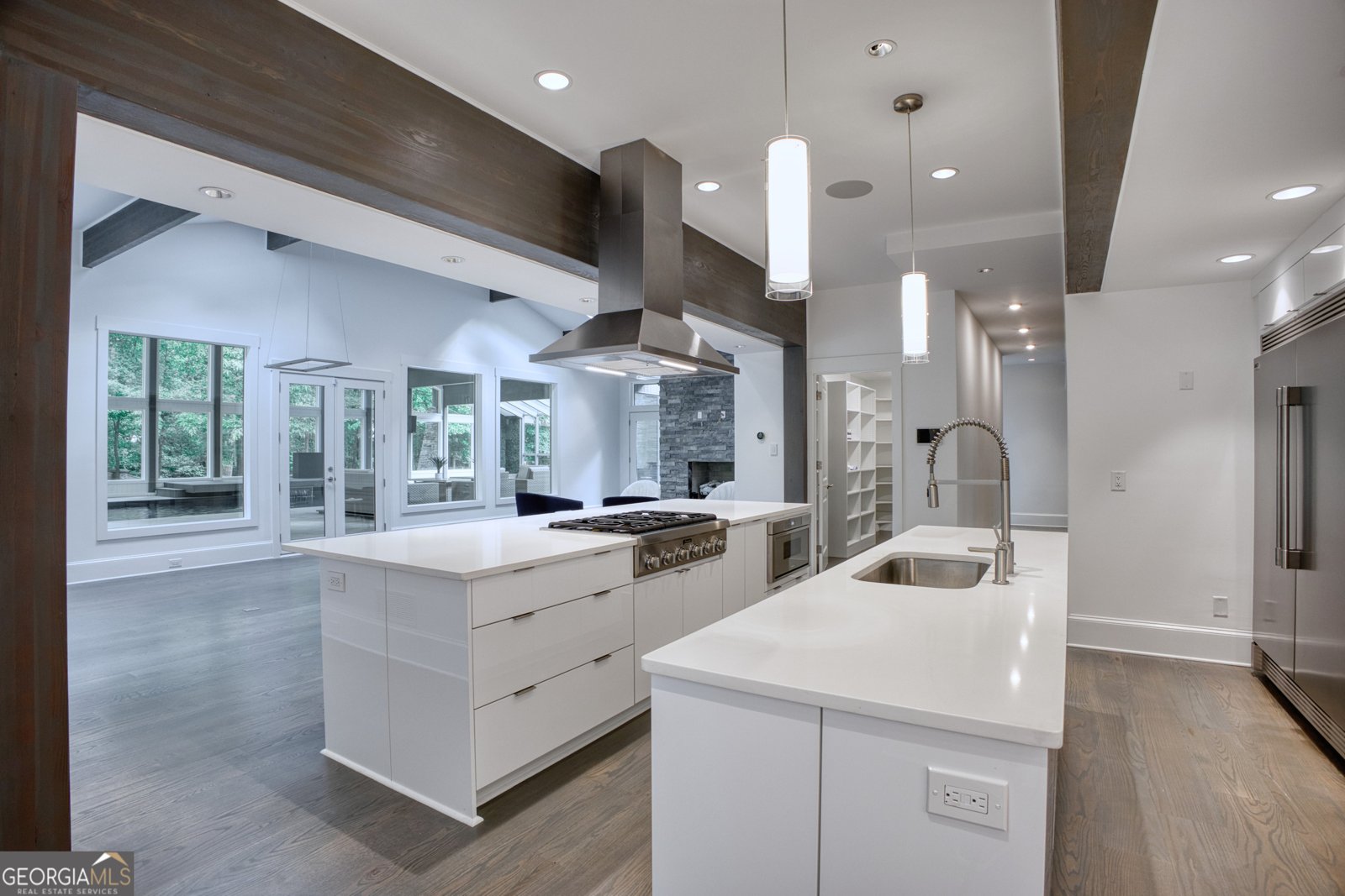 2883 Roxboro Road Atlanta - 23