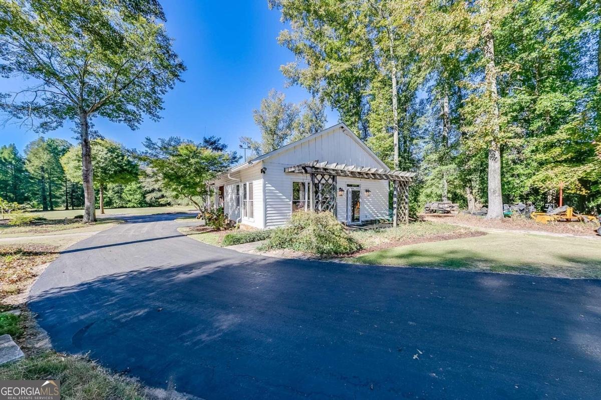 479 Bill Watkins Road Hoschton - 38