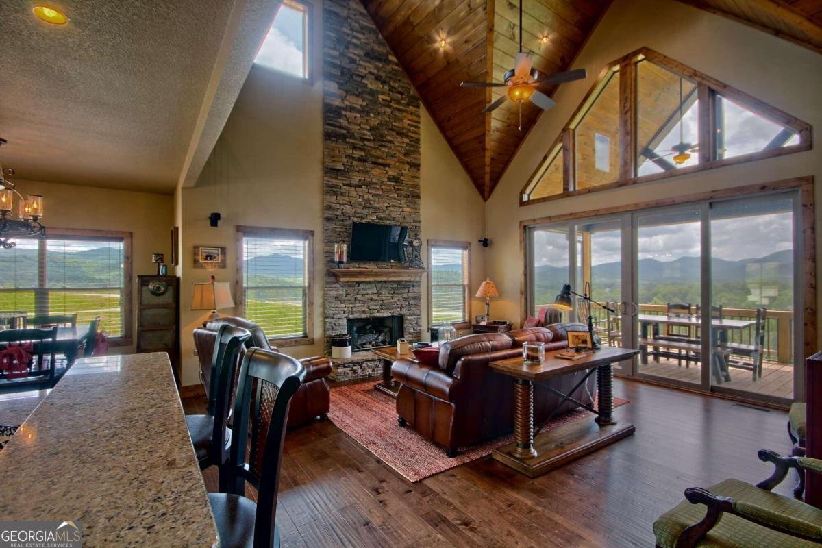150 Blalock Mountain Road Talking Rock - 4