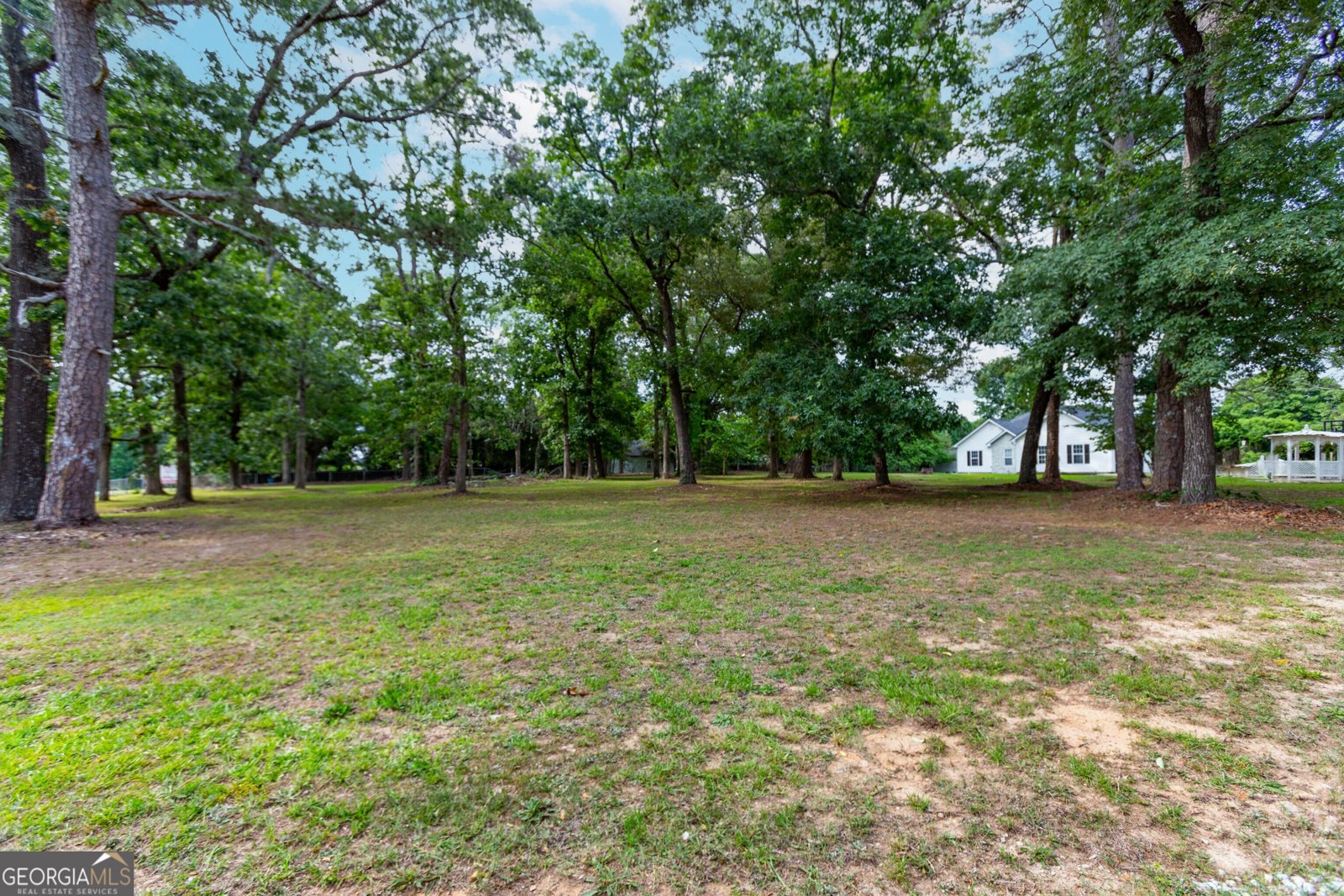 1042 Harbins Road Dacula - 14
