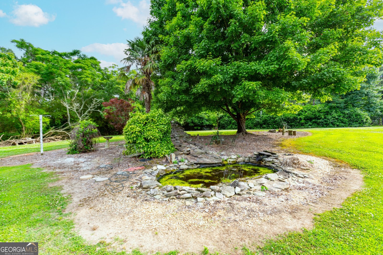 1042 Harbins Road Dacula - 32