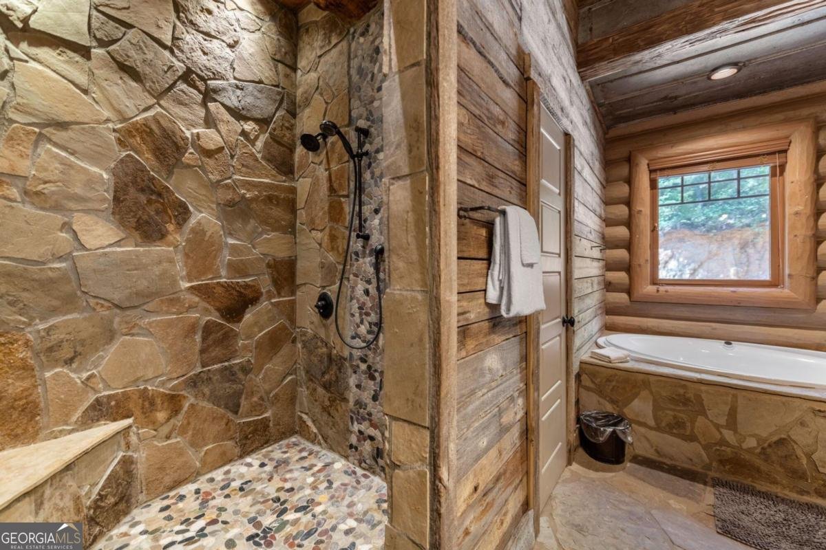 976 Mull Valley Road Morganton - 23