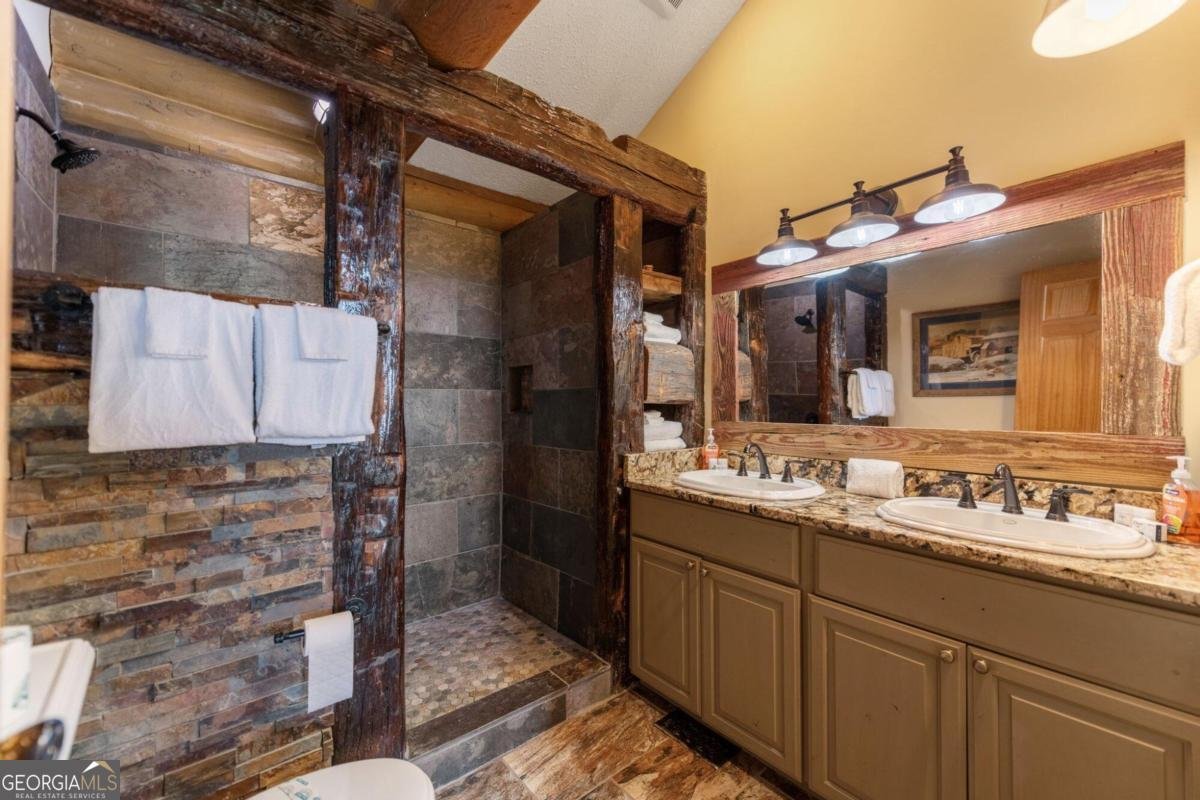 976 Mull Valley Road Morganton - 43