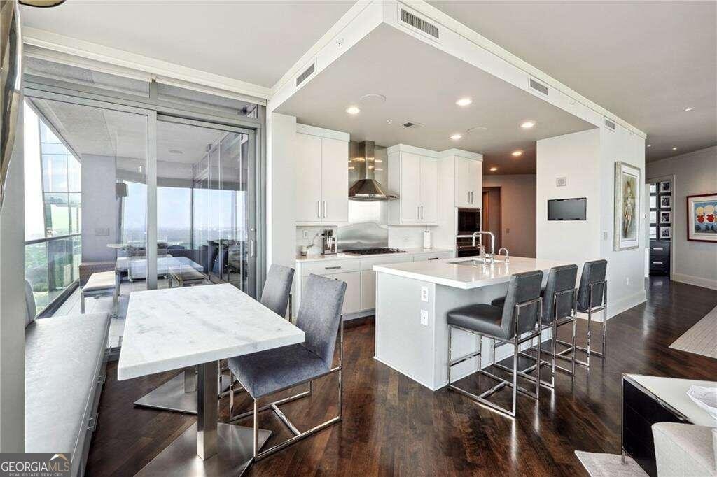 3344 Peachtree Road Atlanta - 16