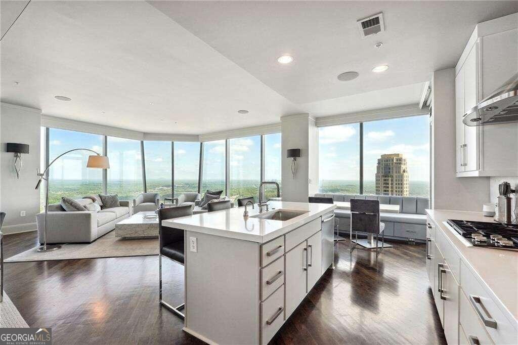 3344 Peachtree Road Atlanta - 19